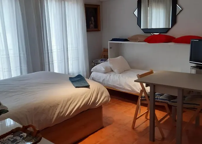 아파트 Pequeno Y Coqueto Piso En *